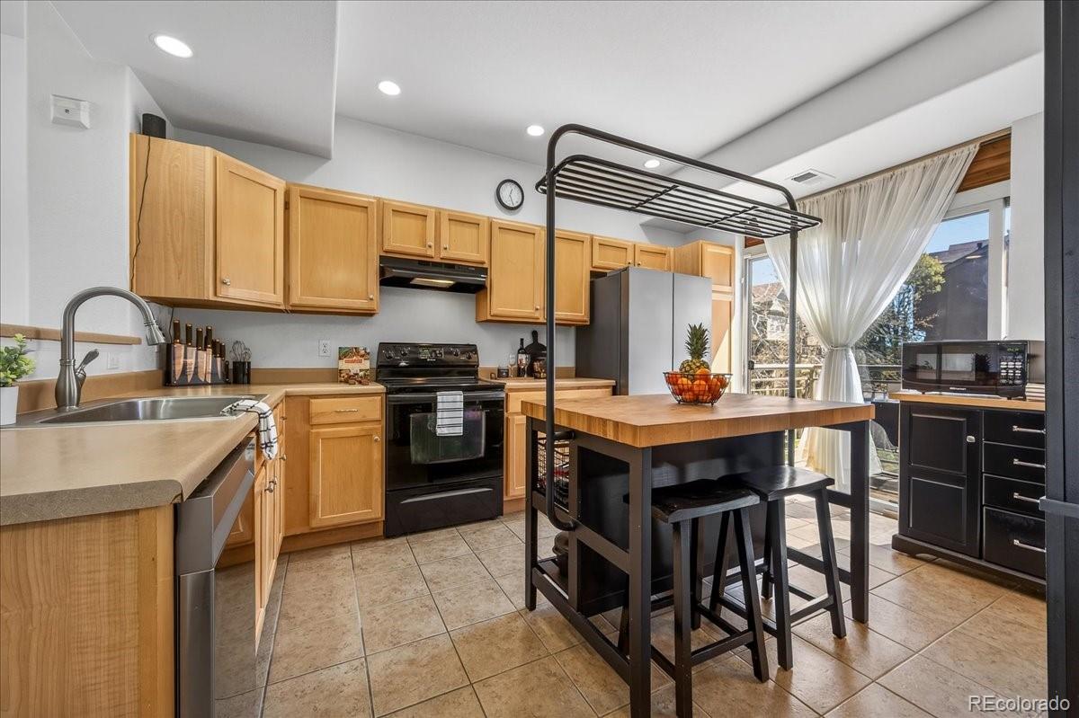 18767 E Yale Circle Aurora CO 80013
