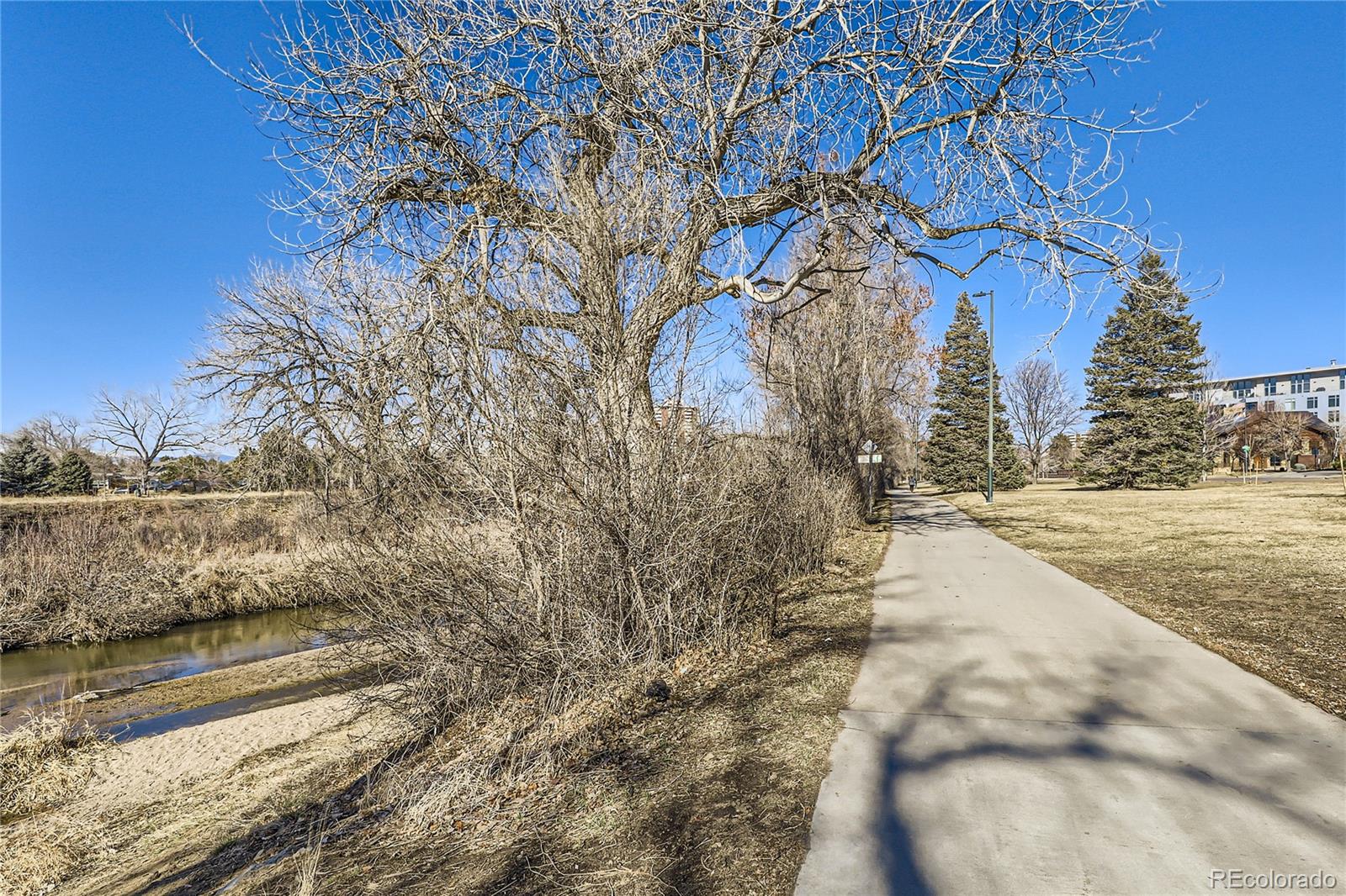 275 S Harrison Street Denver CO 80209