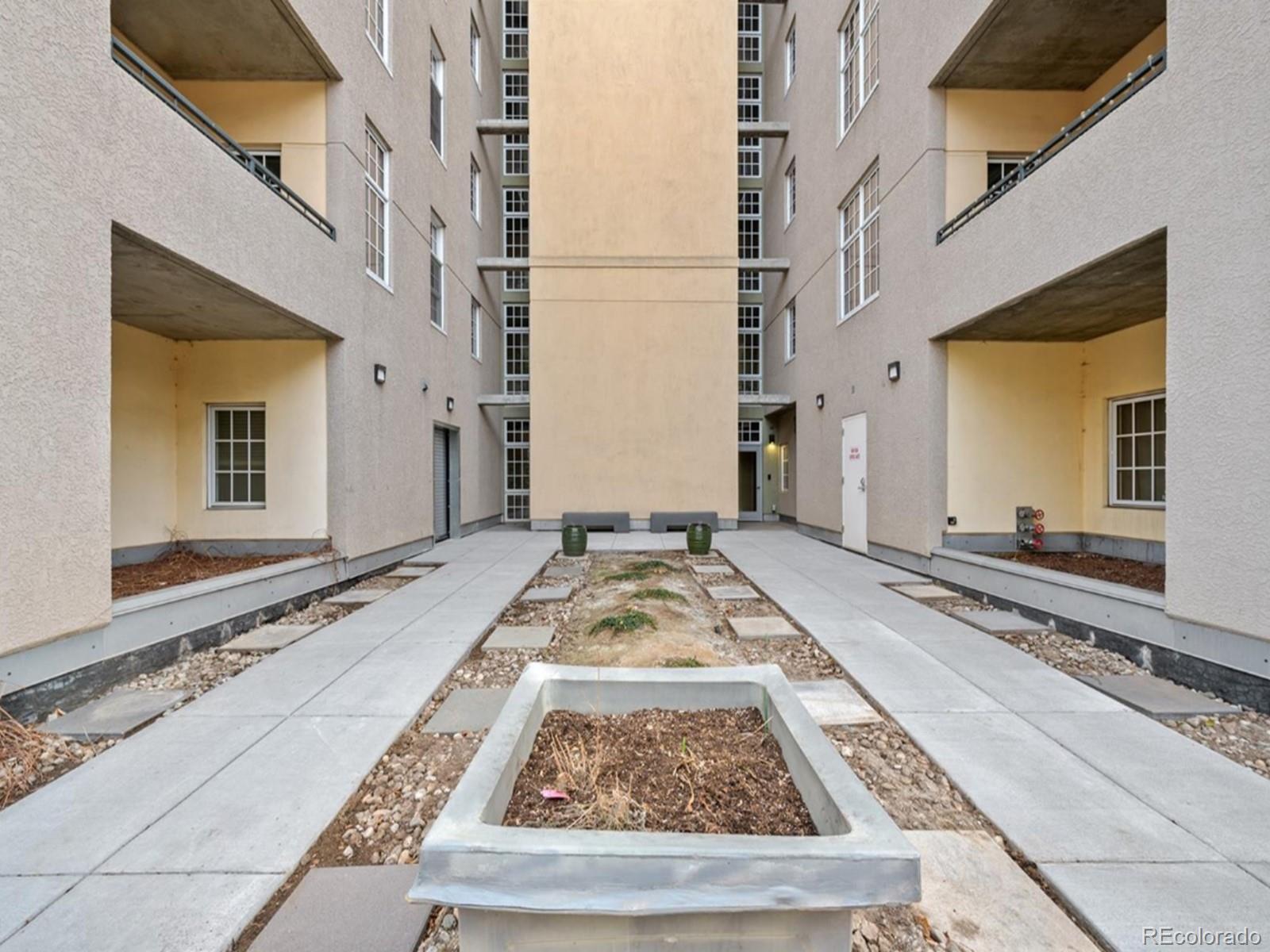 275 S Harrison Street Denver CO 80209
