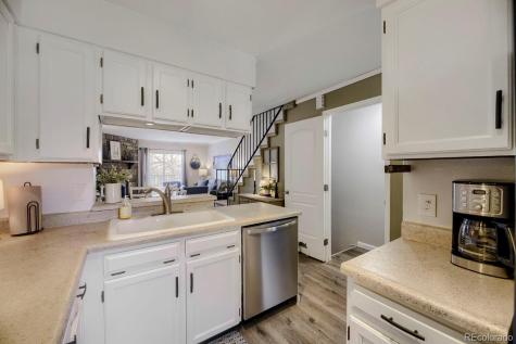 6796 S Holland Way Littleton CO 80128