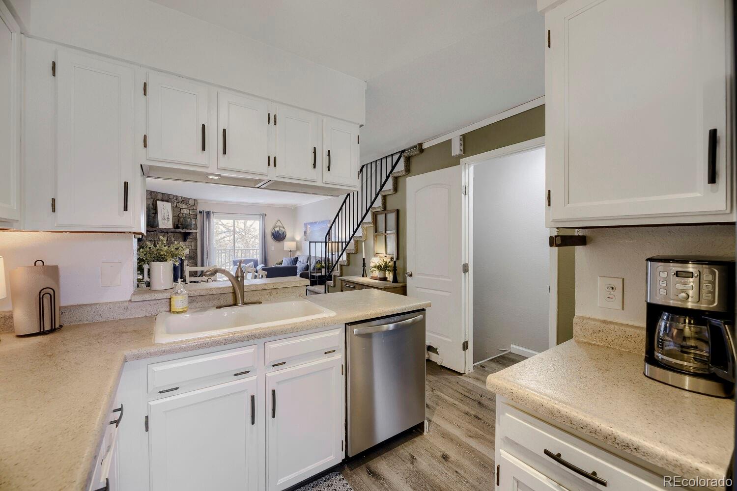 6796 S Holland Way Littleton CO 80128