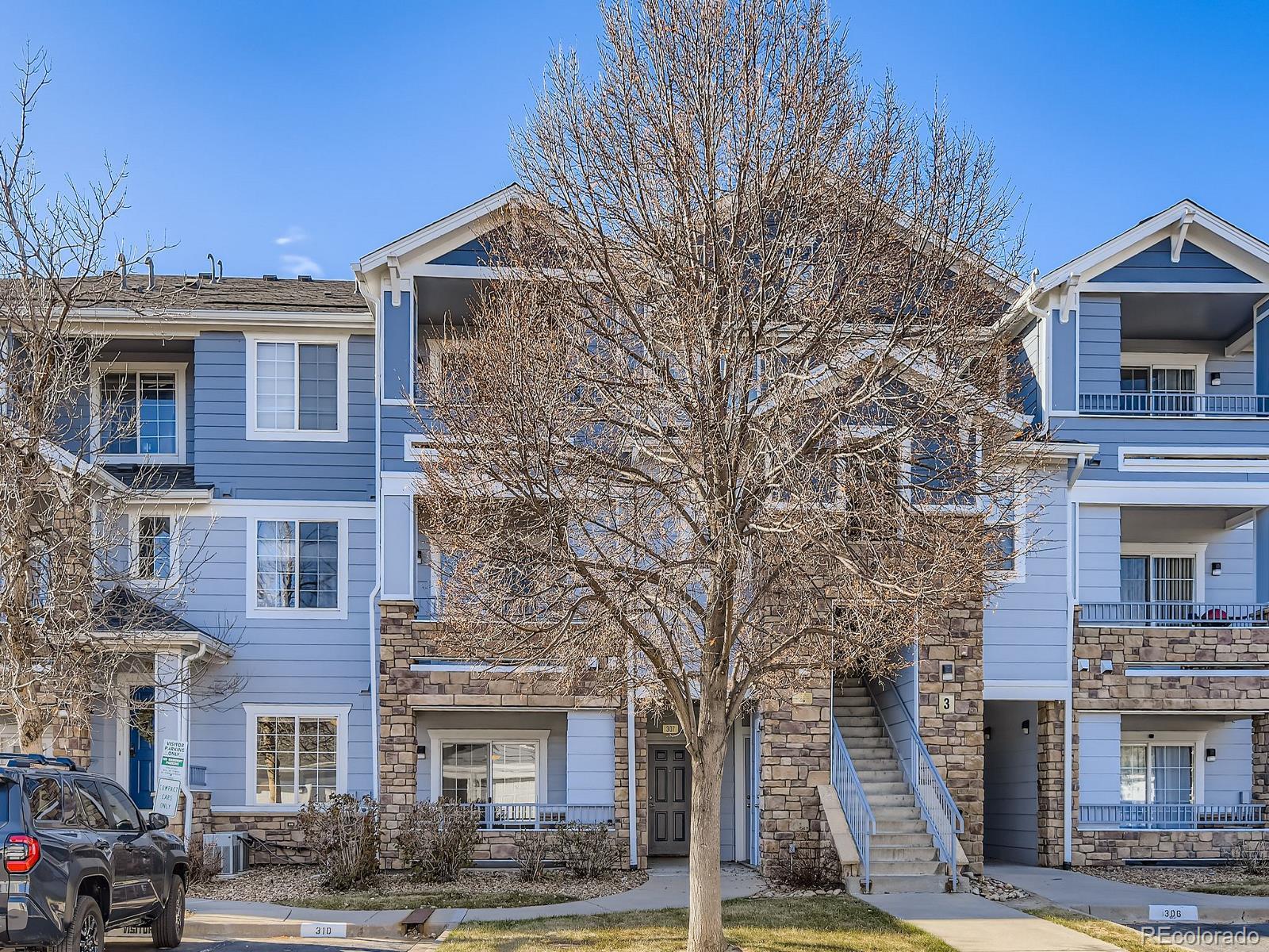 5255 Memphis Street Denver CO 80239