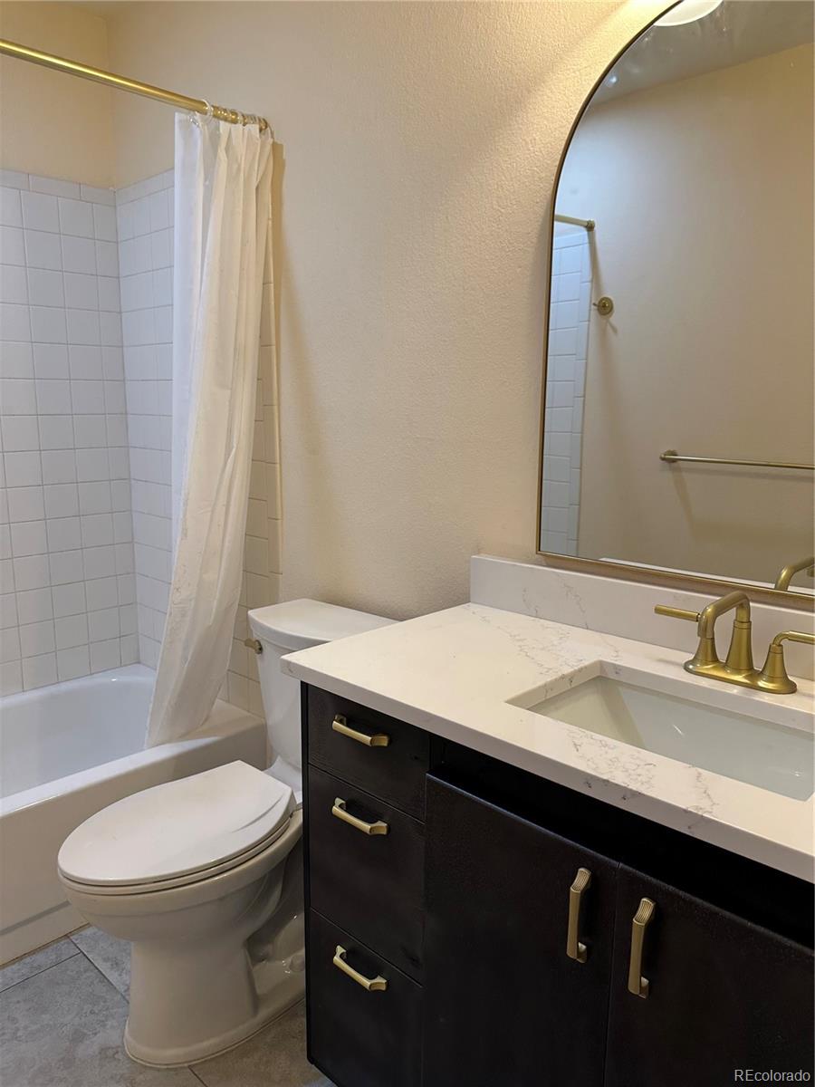 579 Wright Street Lakewood CO 80228