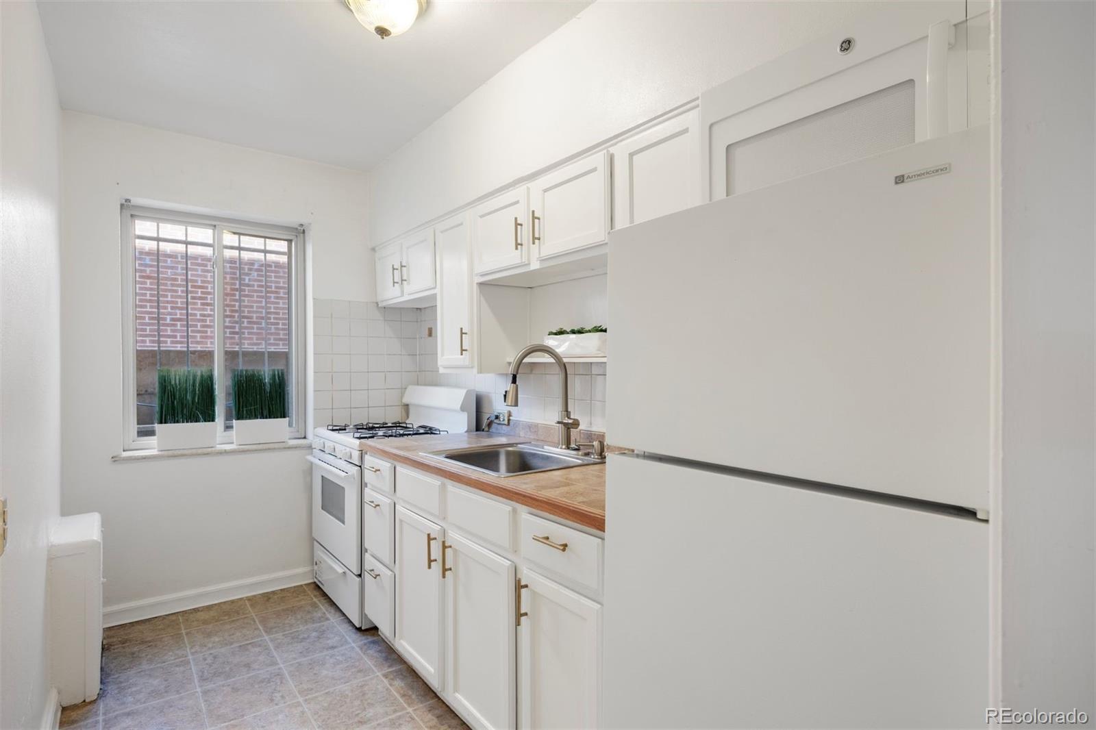 1454 Jersey Street Denver CO 80220
