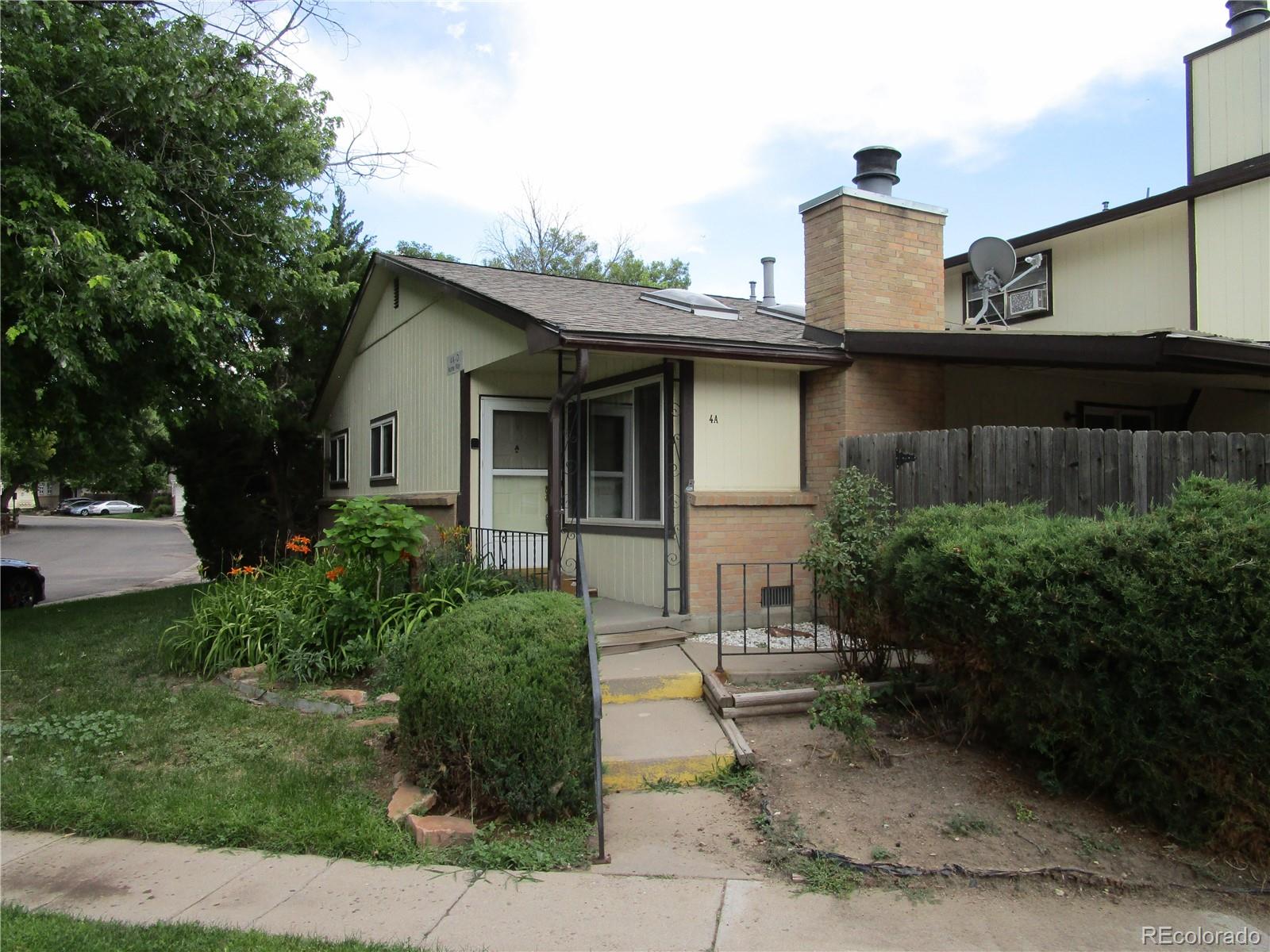 4 Nome Way Aurora CO 80012