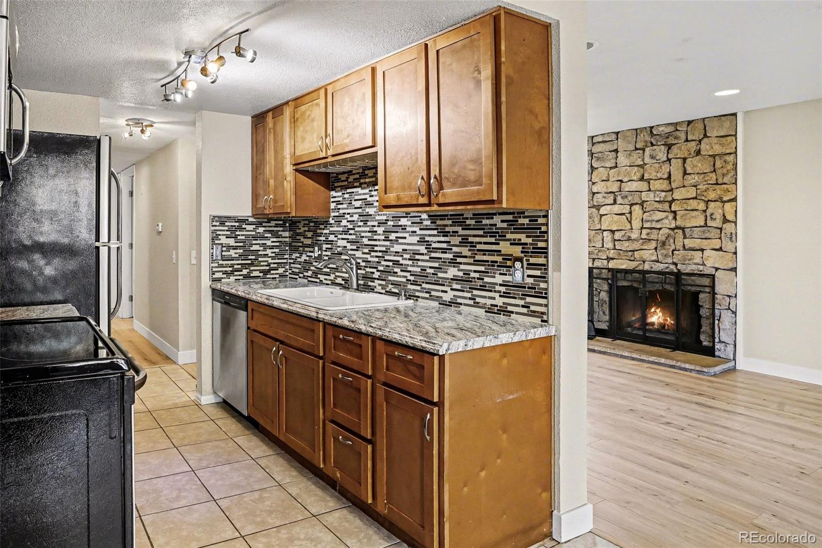 9867 E Peakview Avenue Englewood CO 80111