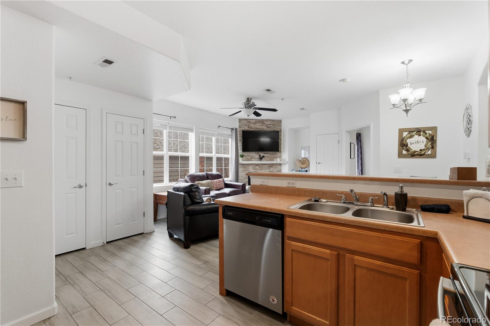 16392 E Fremont Avenue Aurora CO 80016