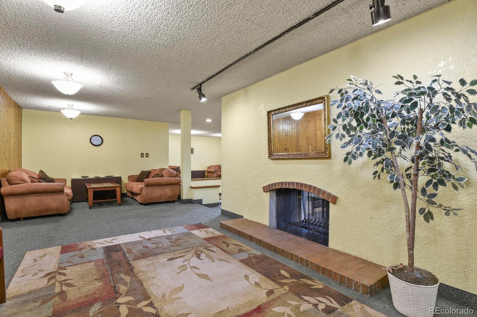 1250 Golden Circle Golden CO 80401