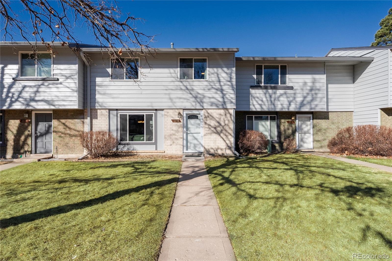 1233 S Troy Street Aurora CO 80012