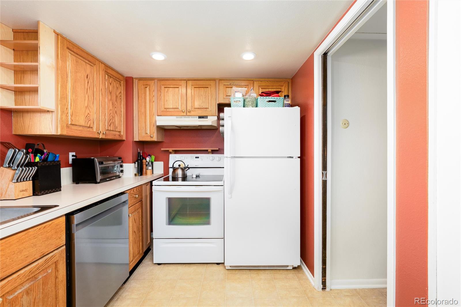 1233 S Troy Street Aurora CO 80012