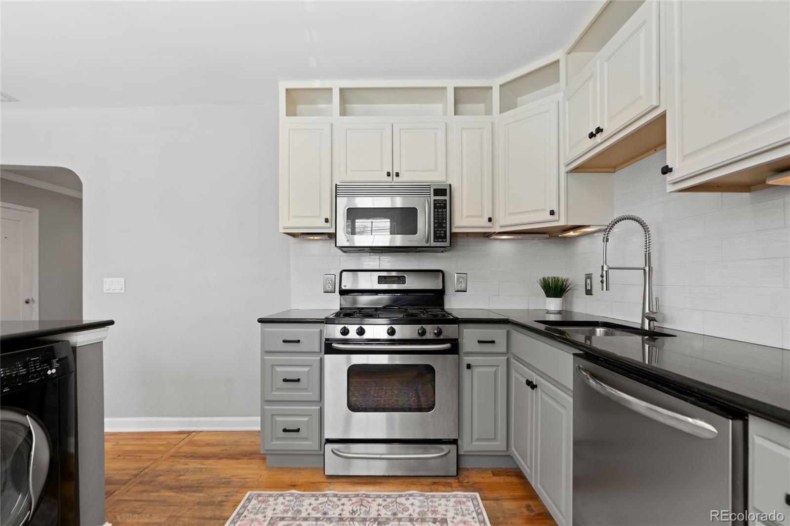 762 Dexter Street Denver CO 80220