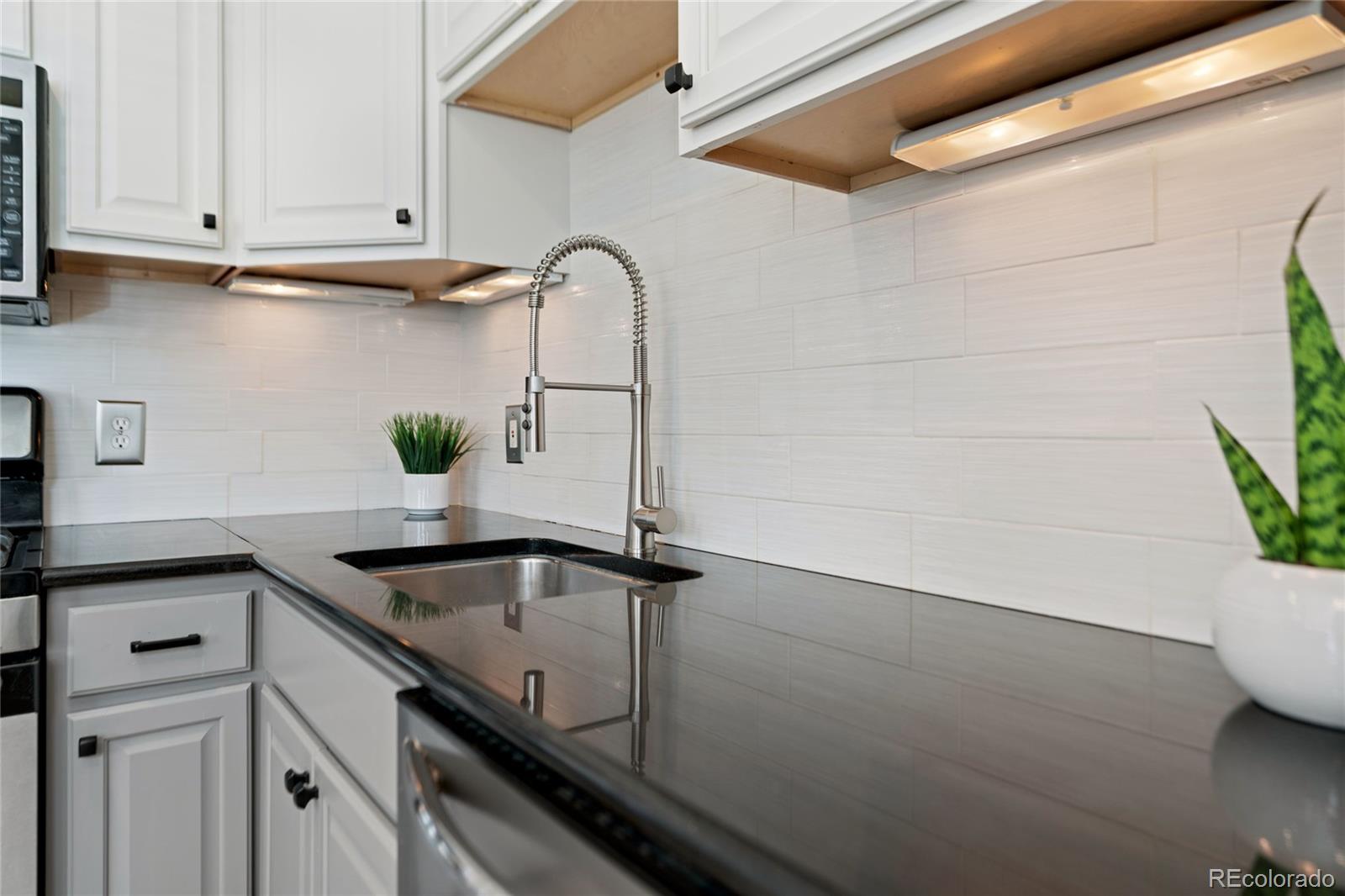 762 Dexter Street Denver CO 80220