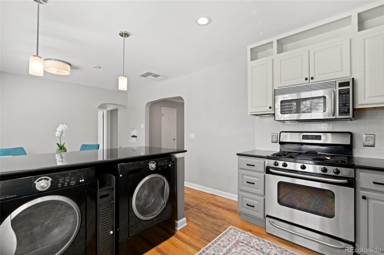 762 Dexter Street Denver CO 80220