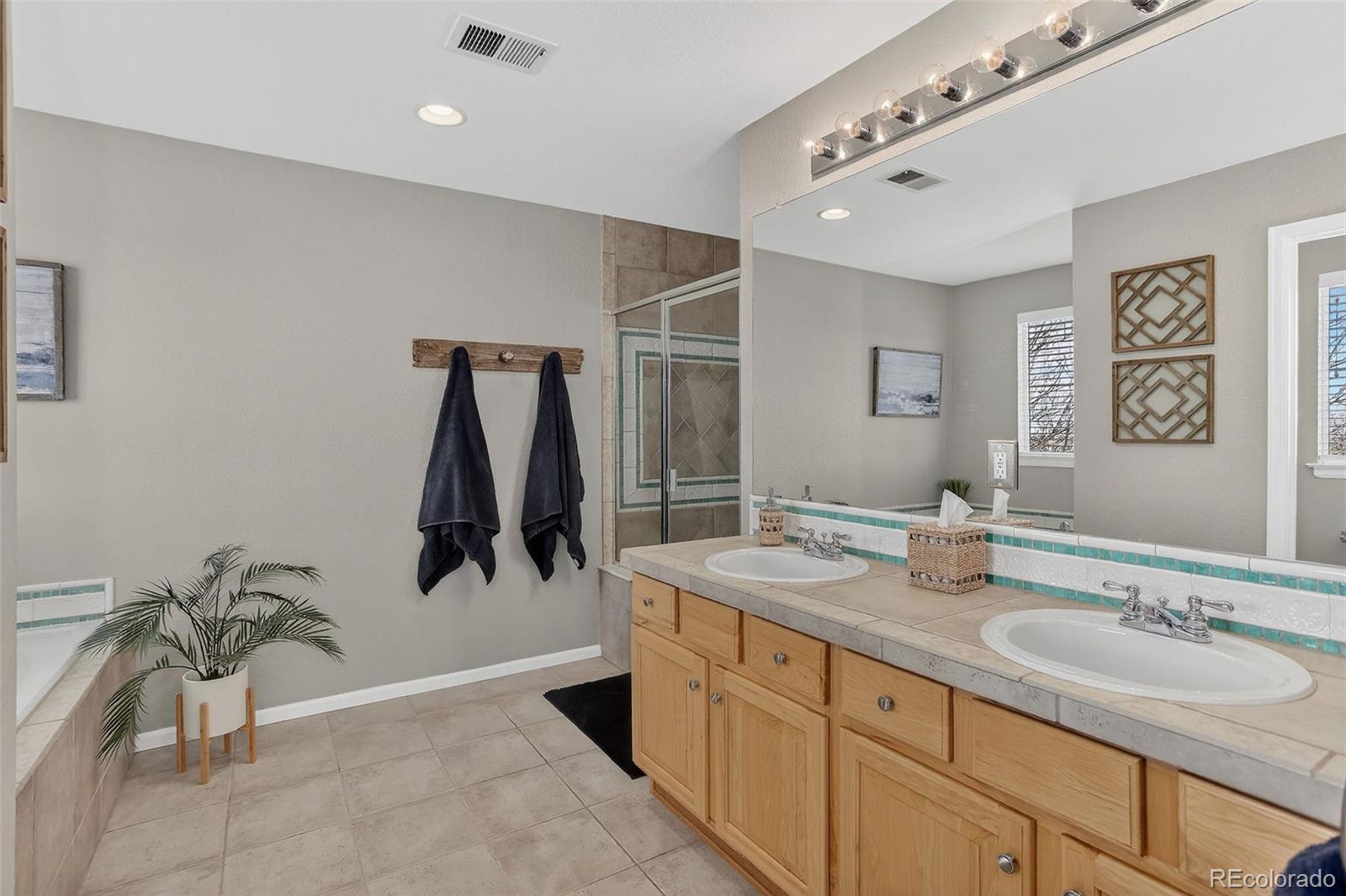10471 Truckee Street Commerce City CO 80022