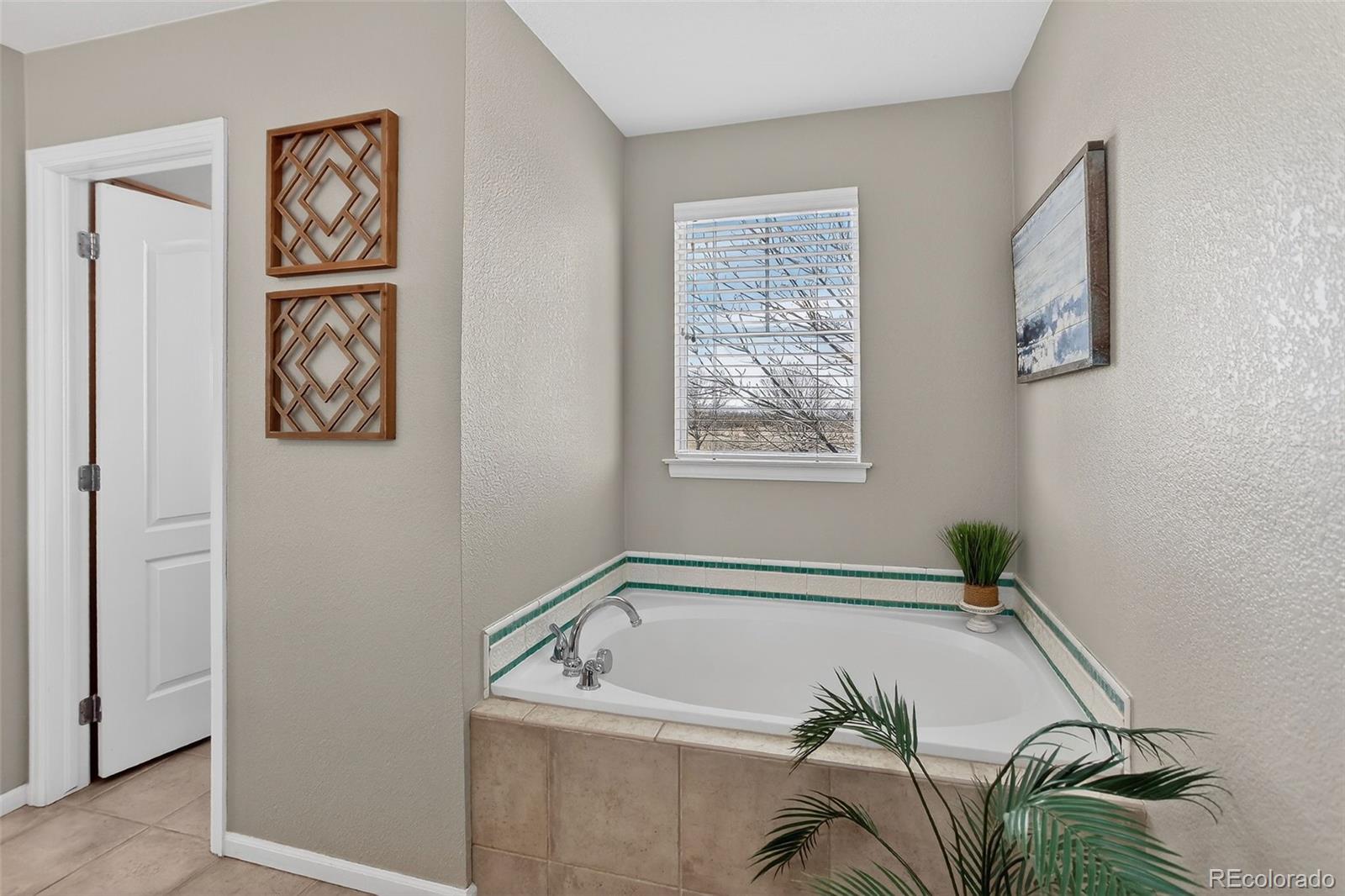 10471 Truckee Street Commerce City CO 80022
