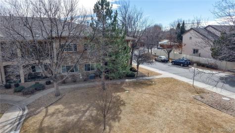 1703 Whitehall Drive Longmont CO 80504