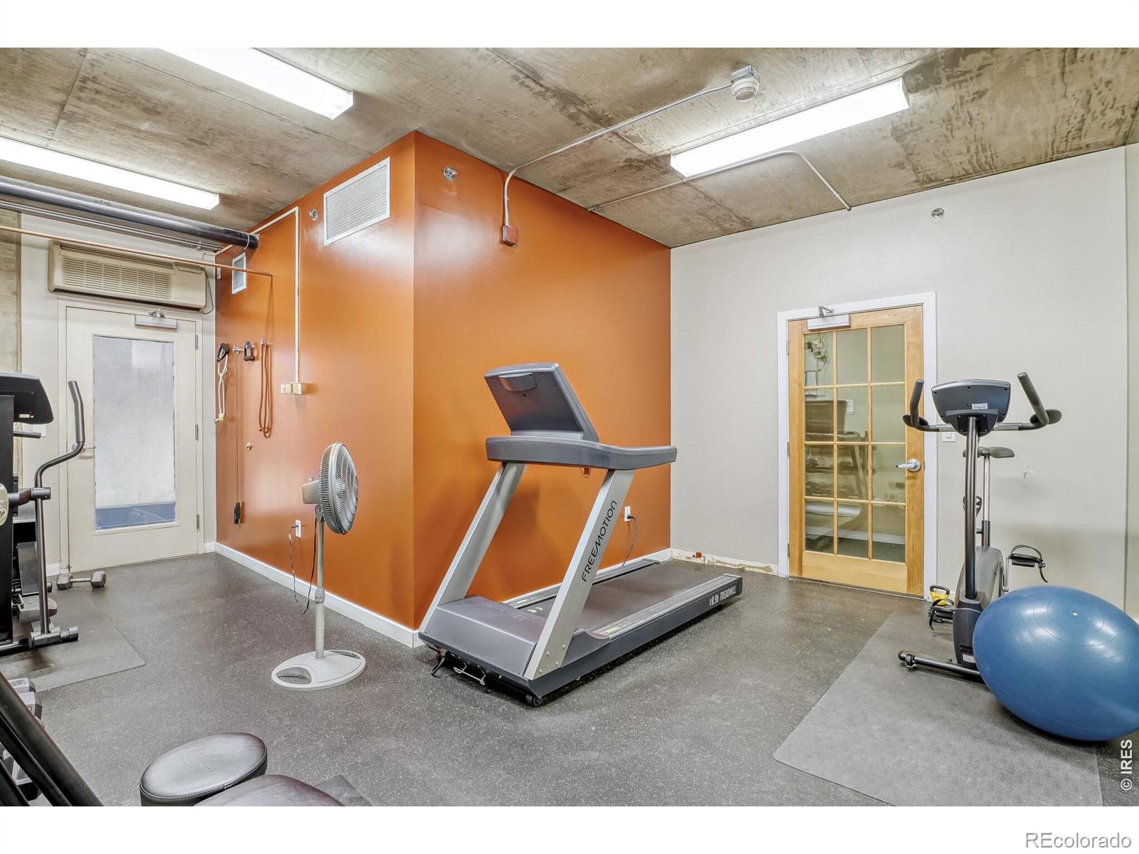 275 S Harrison Street Denver CO 80209