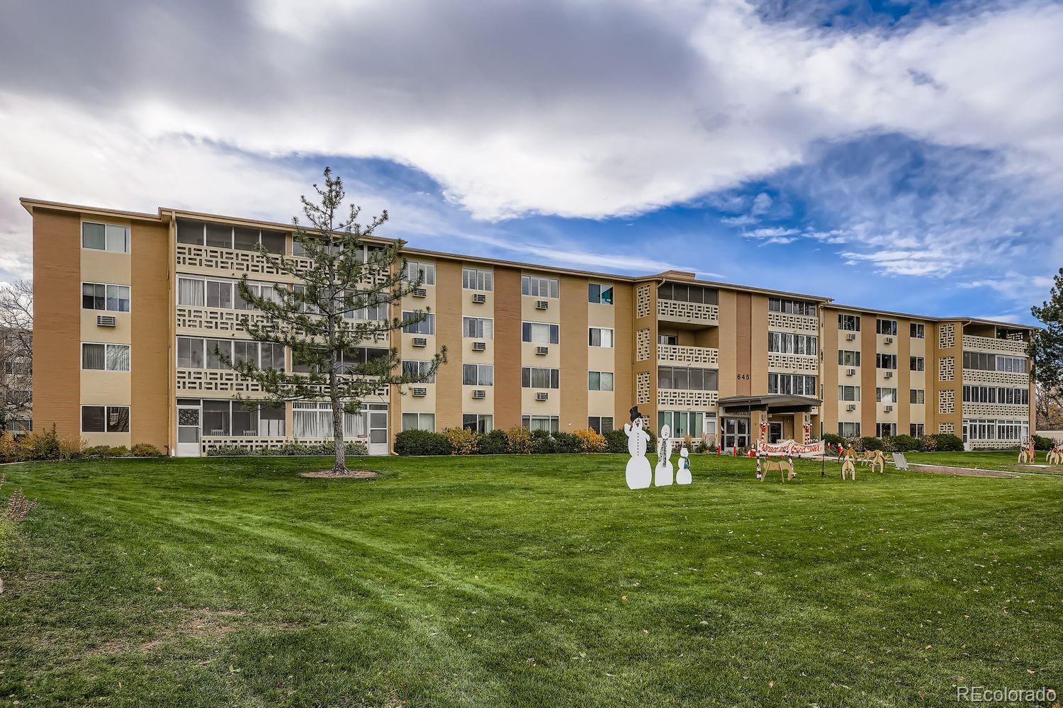Denver CO, 645 S Alton Way S, Unit 12A