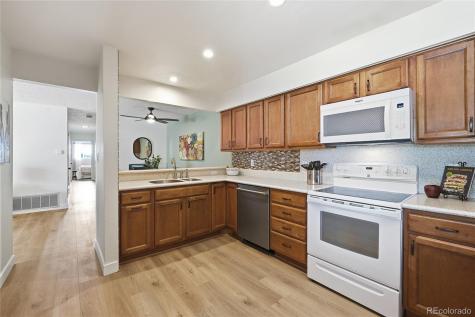 2260 E Geddes Avenue Centennial CO 80122