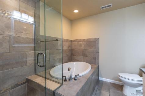 3852 S Dallas Street Aurora CO 80014