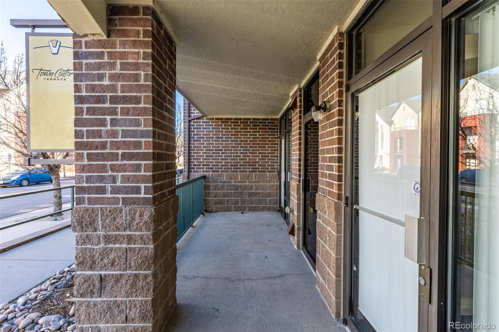 3852 S Dallas Street Aurora CO 80014