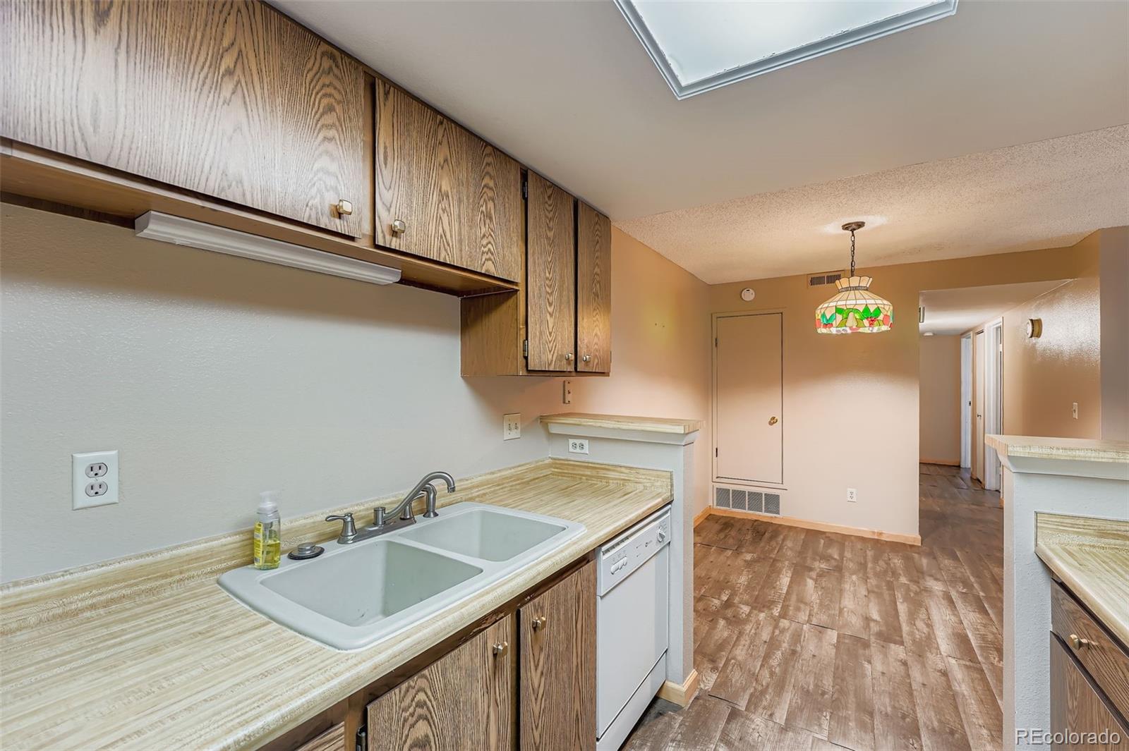 1876 S Pitkin Circle Aurora CO 80017