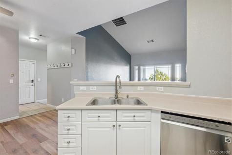 8354 S Holland Way Littleton CO 80128