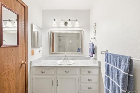 318 Wright Street Lakewood CO 80228