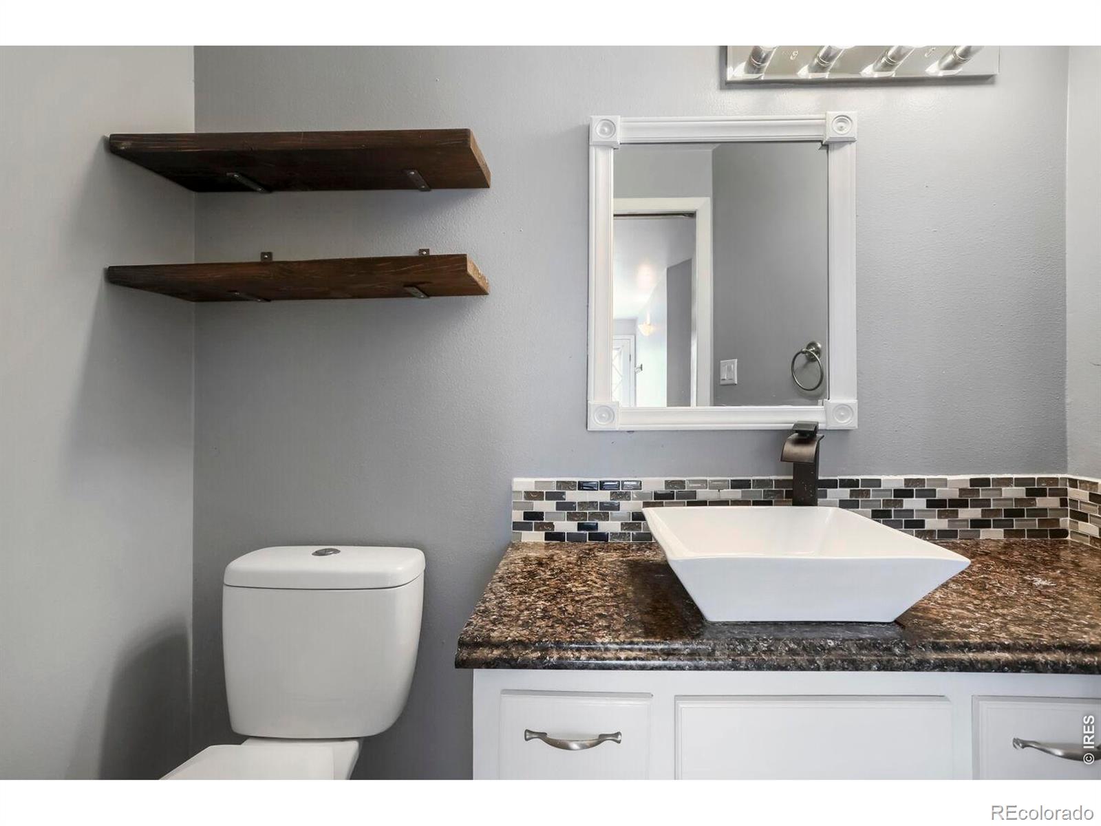 2123 Meadow Court Longmont CO 80501