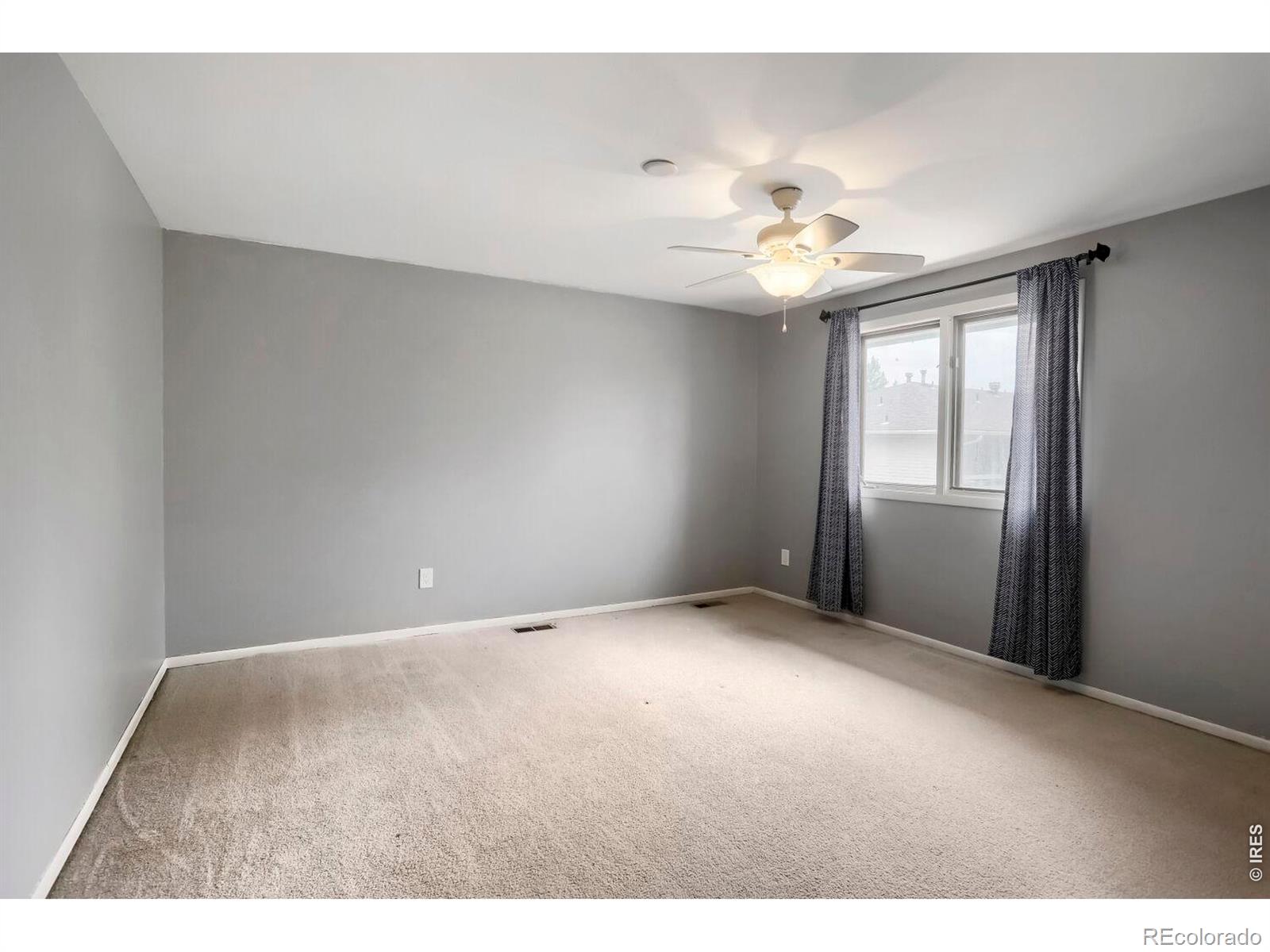 2123 Meadow Court Longmont CO 80501