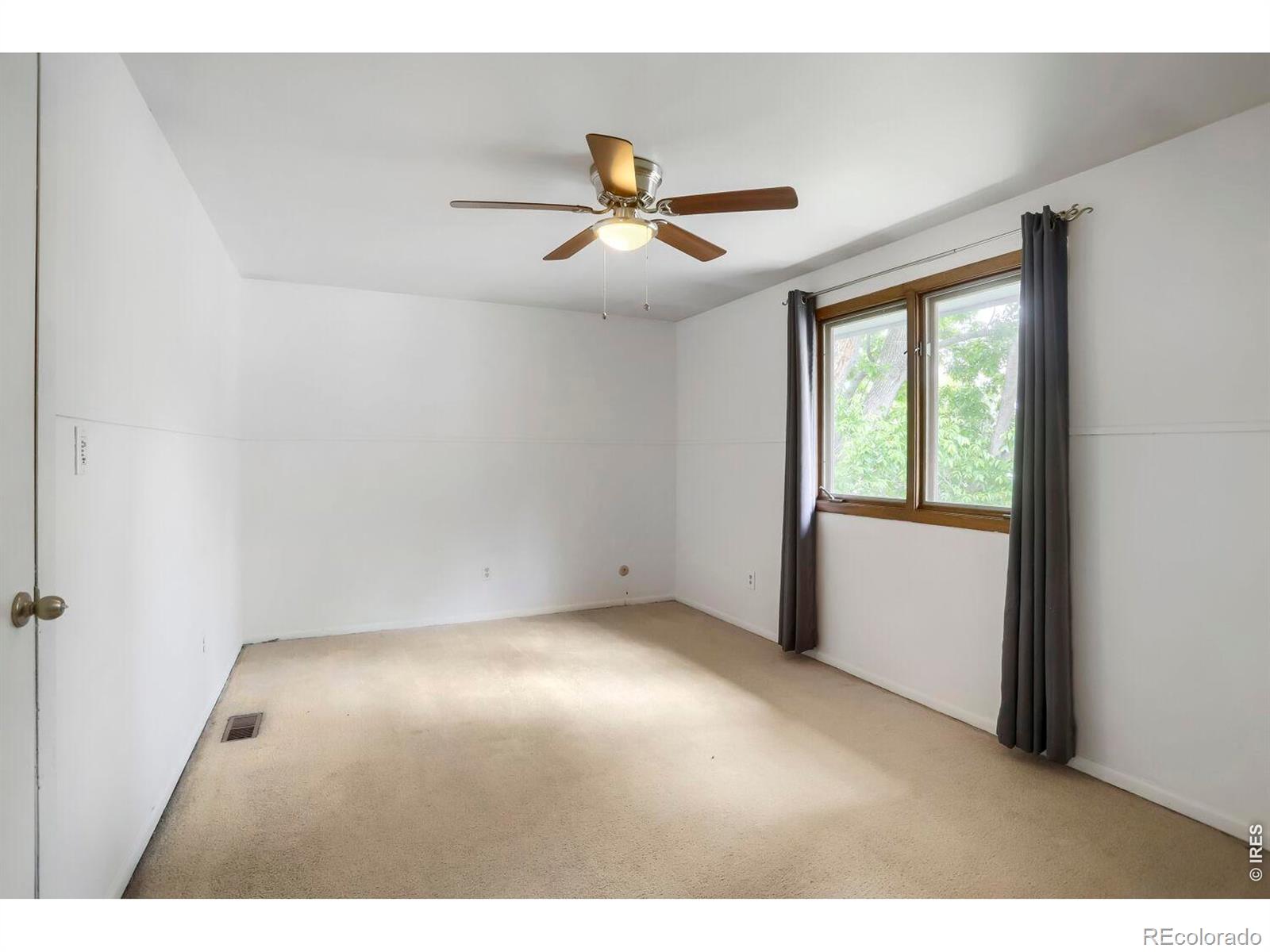 2123 Meadow Court Longmont CO 80501