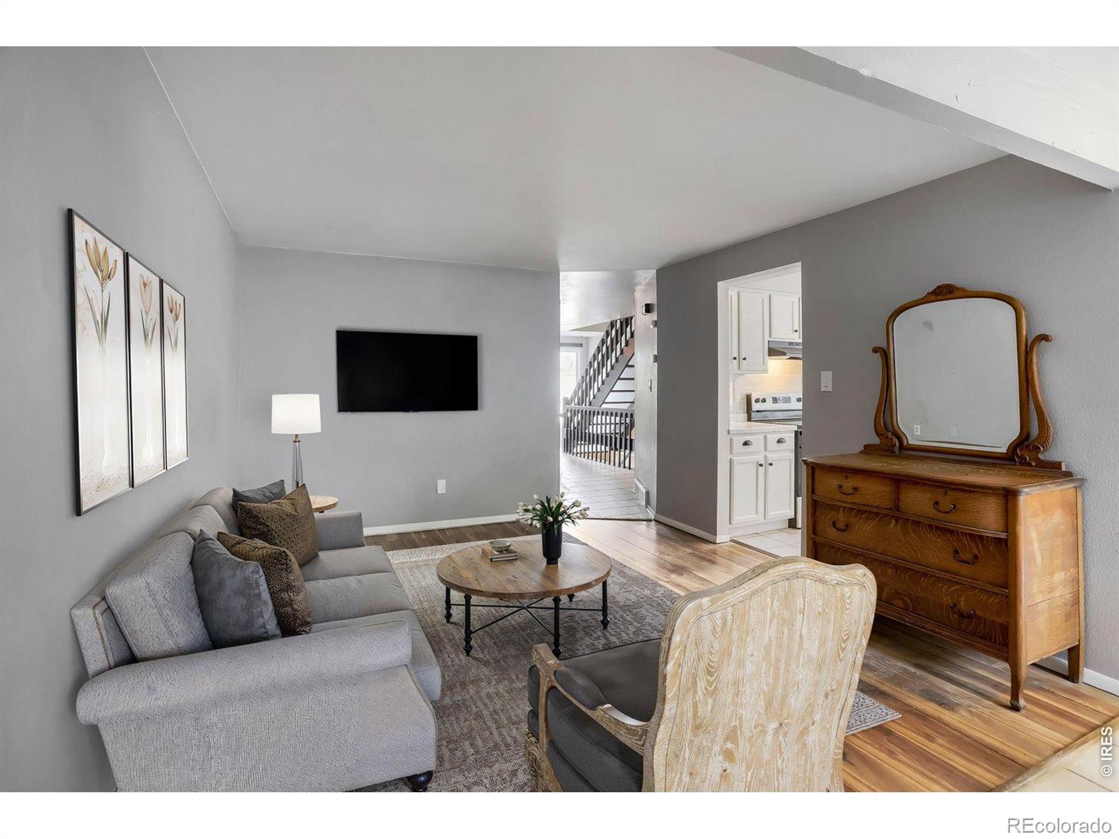 2123 Meadow Court Longmont CO 80501