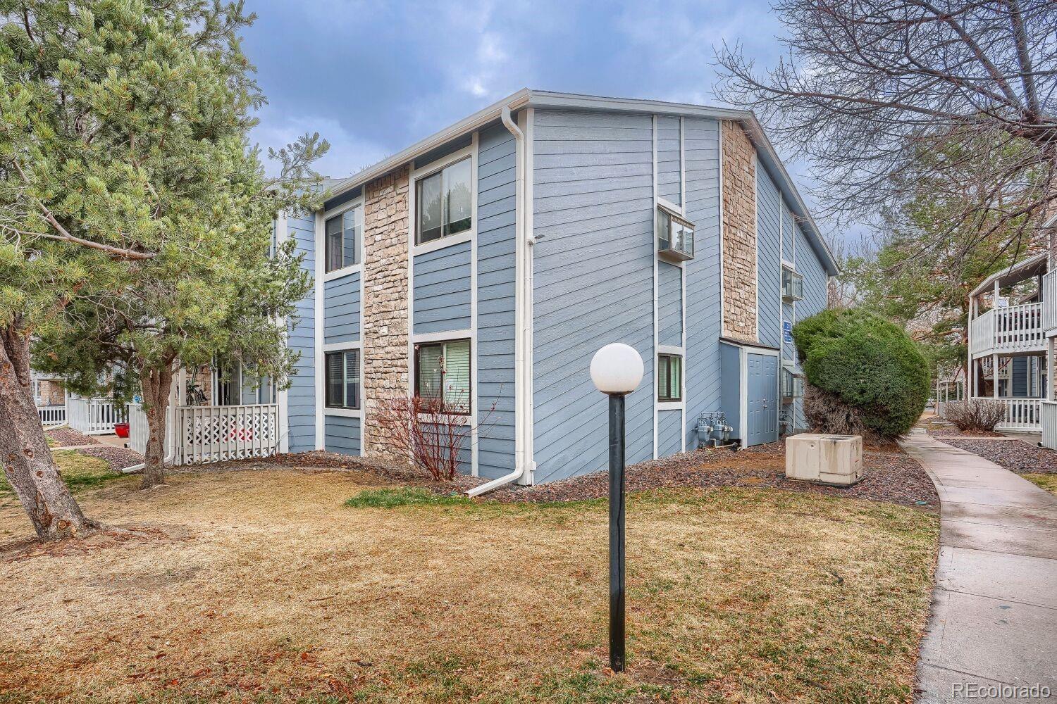 8335 Fairmount Drive Denver CO 80247