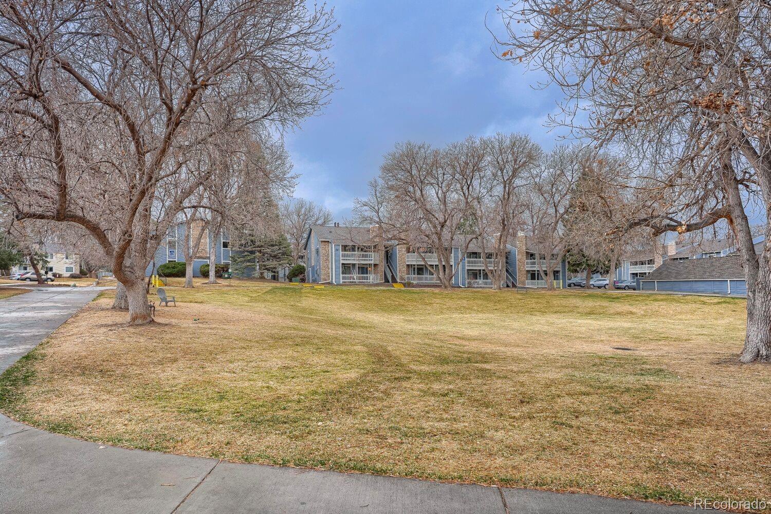 8335 Fairmount Drive Denver CO 80247