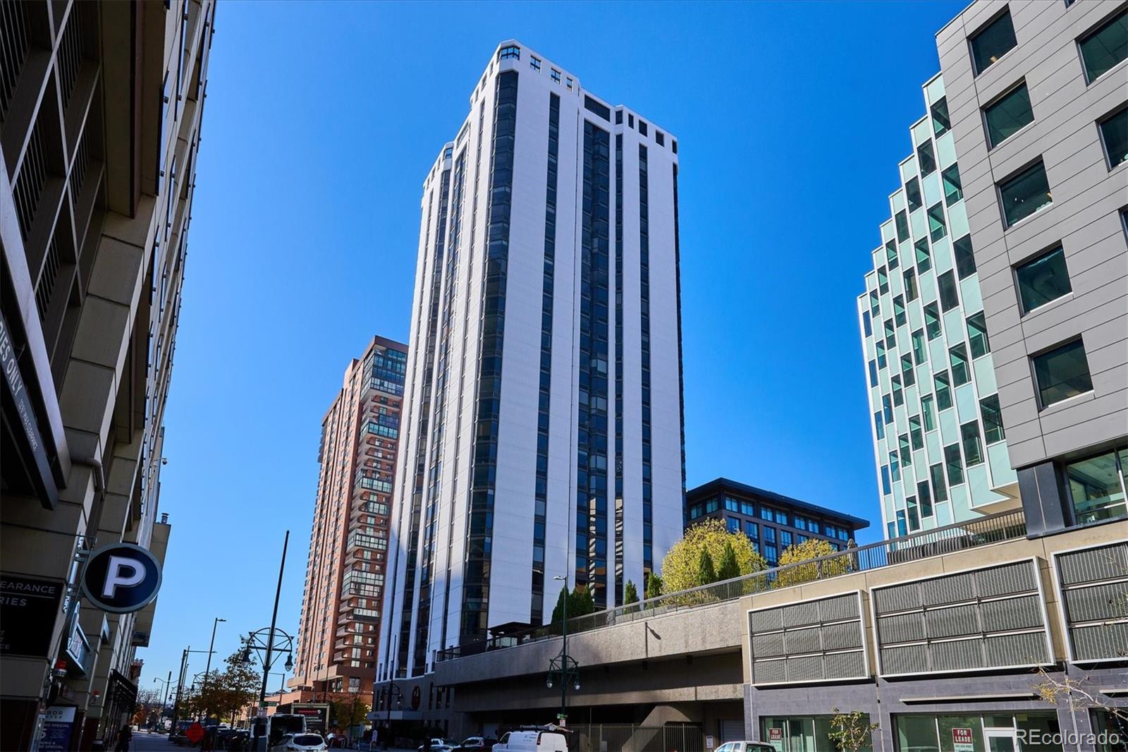 Denver CO, 1625 Larimer Street, Unit 1207