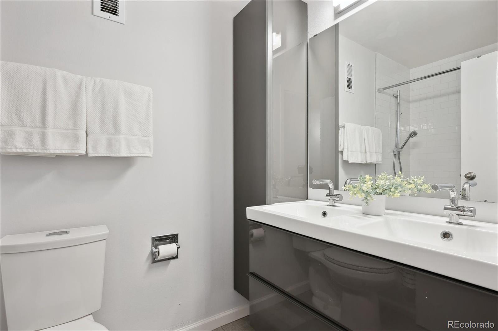 1625 Larimer Street Denver CO 80202