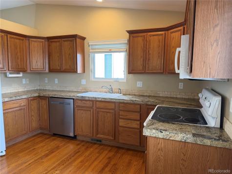 4811 Seasons View Pueblo CO 81008