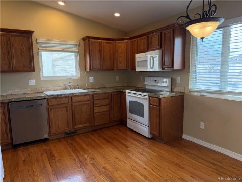 4811 Seasons View Pueblo CO 81008