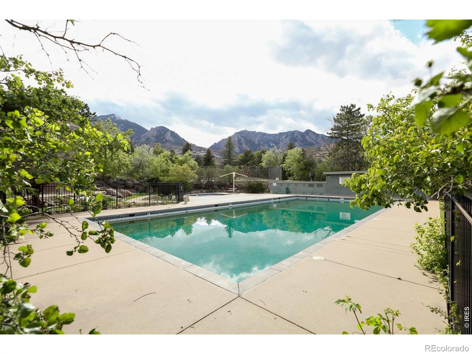 17 Benthaven Place Boulder CO 80305