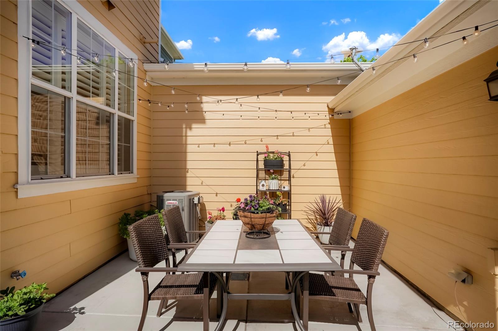 8427 E 35th Avenue Denver CO 80238