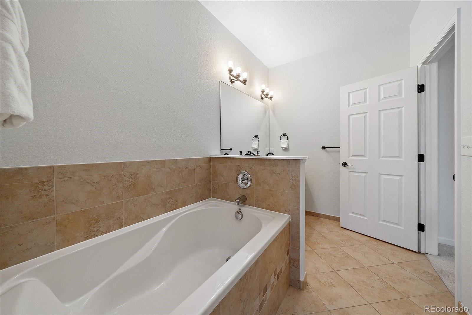 6737 W Yale Avenue Lakewood CO 80227