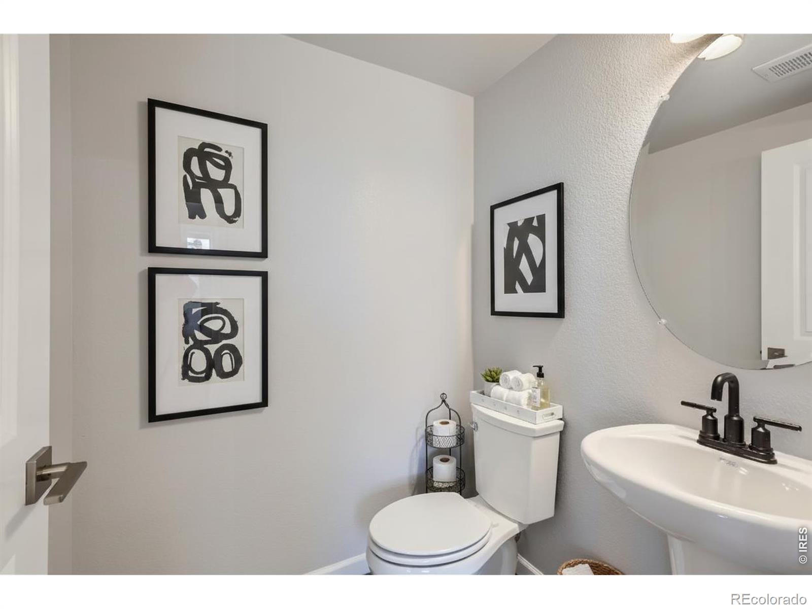 2848 Bear Springs Circle Longmont CO 80503
