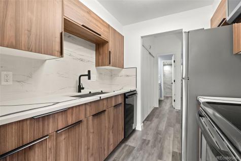 364 S Ironton Street Aurora CO 80012