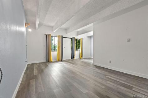 364 S Ironton Street Aurora CO 80012