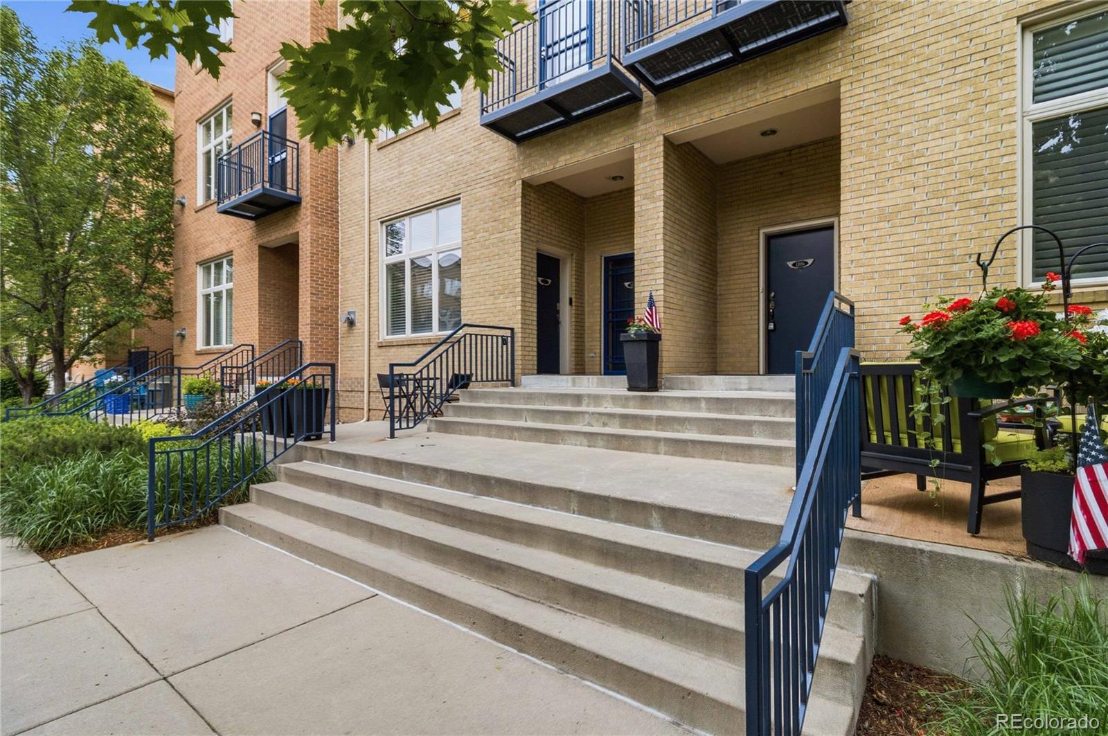 190 Roslyn Street Denver CO 80230