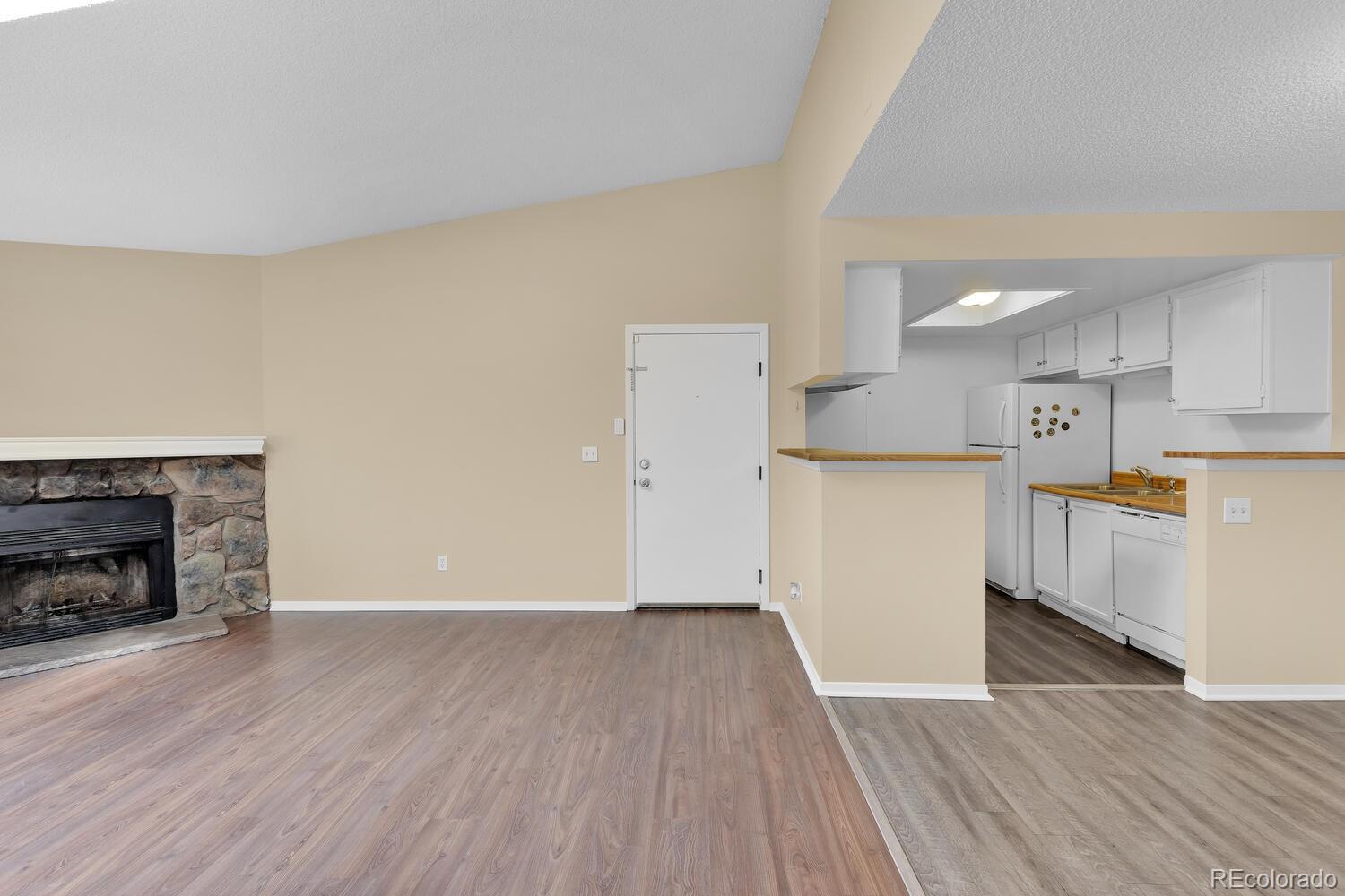 908 S Walden Way Aurora CO 80017