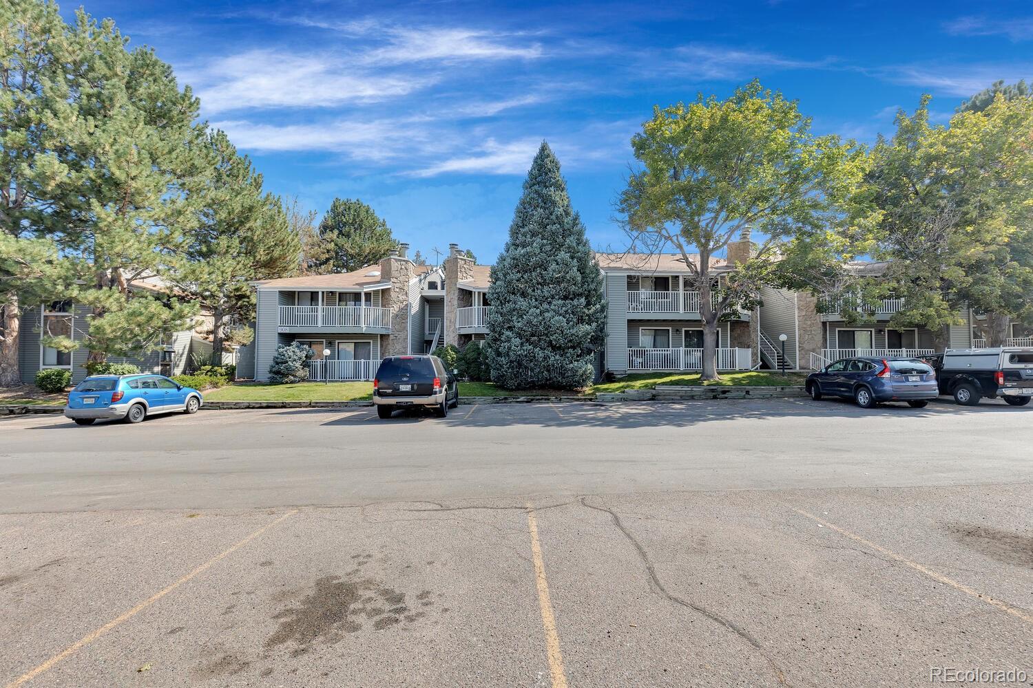 908 S Walden Way Aurora CO 80017