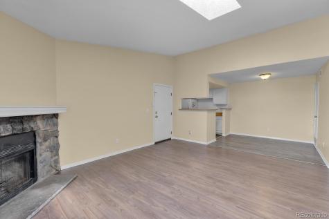 908 S Walden Way Aurora CO 80017