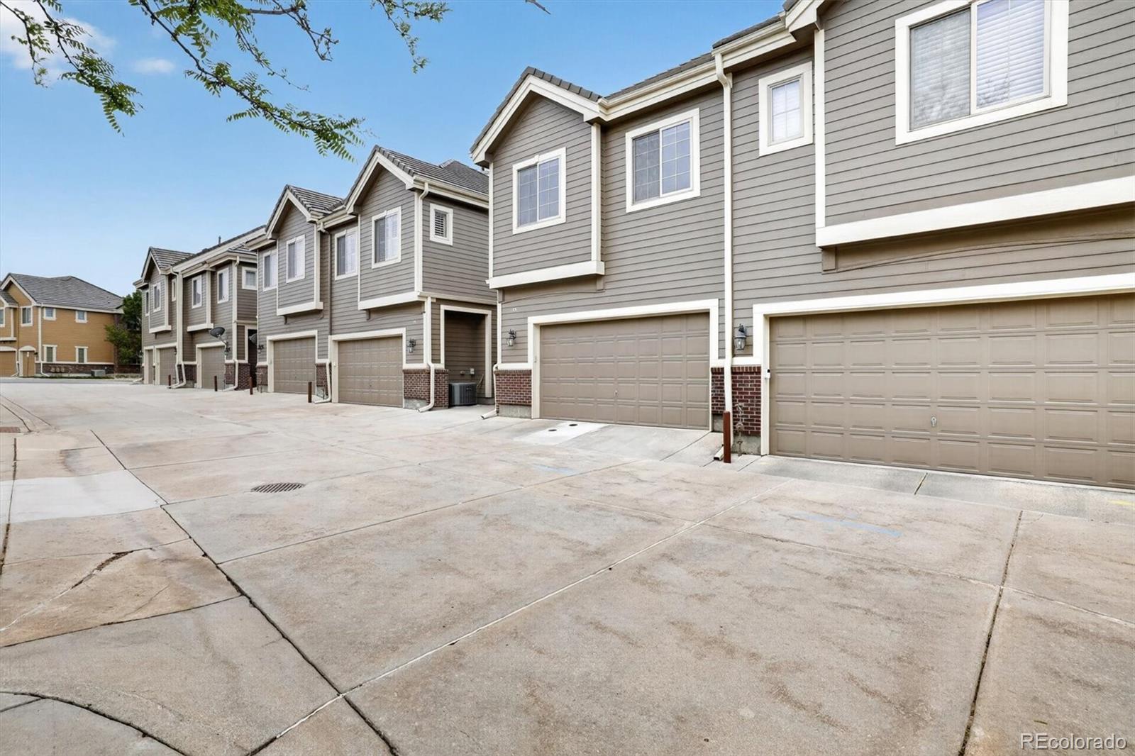 10126 Ridgegate Circle Lone Tree CO 80124