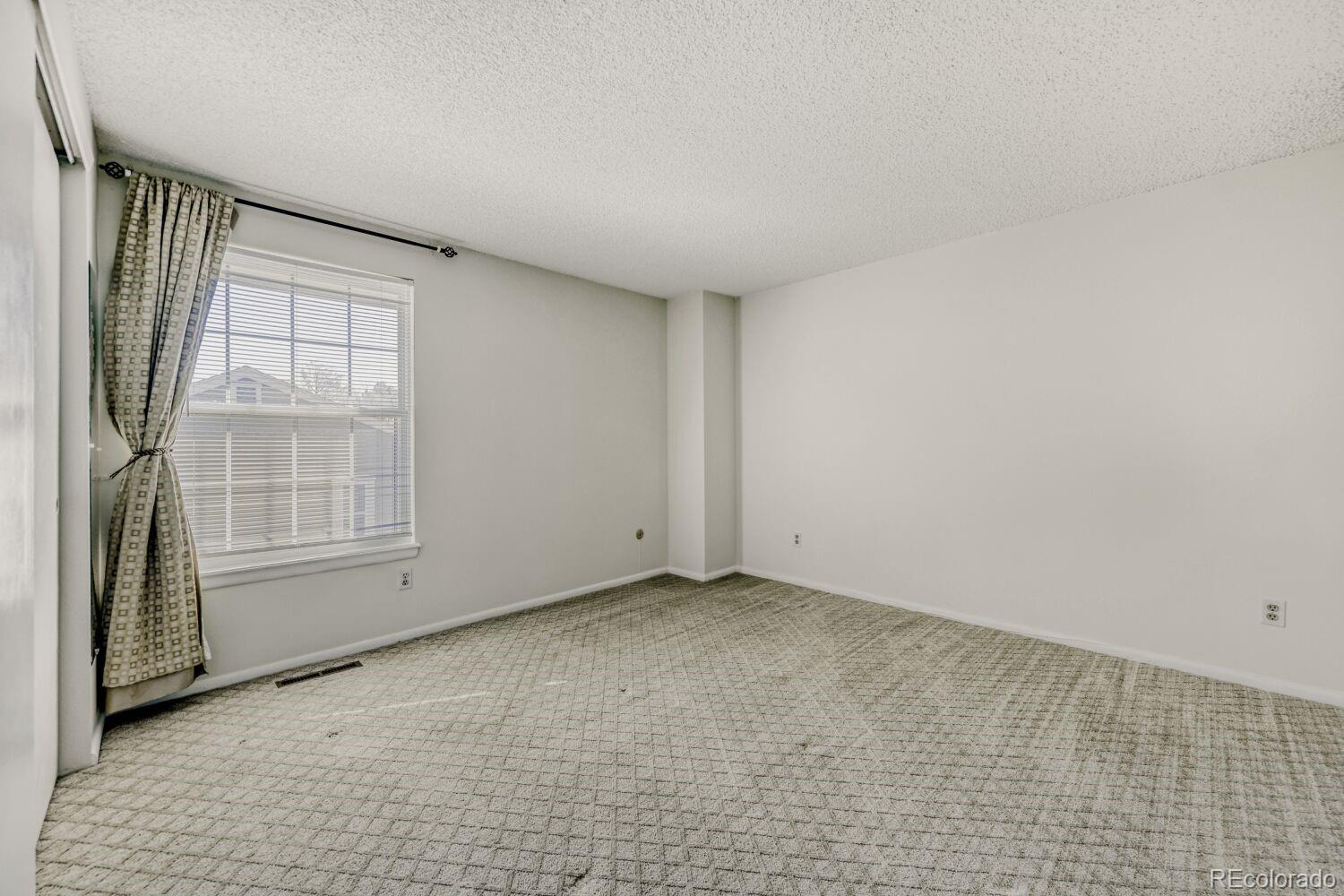2005 S Helena Street Aurora CO 80013